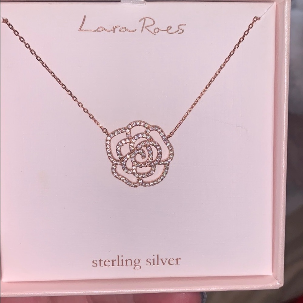 Rose gold rose necklace